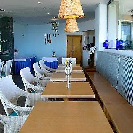 Hotel South Pearl 3*